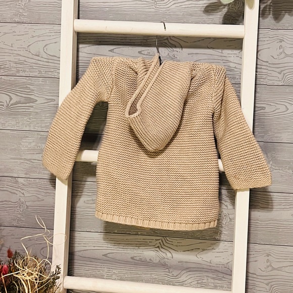 Girls 3T Hooded Sweater - Picture 2 of 2